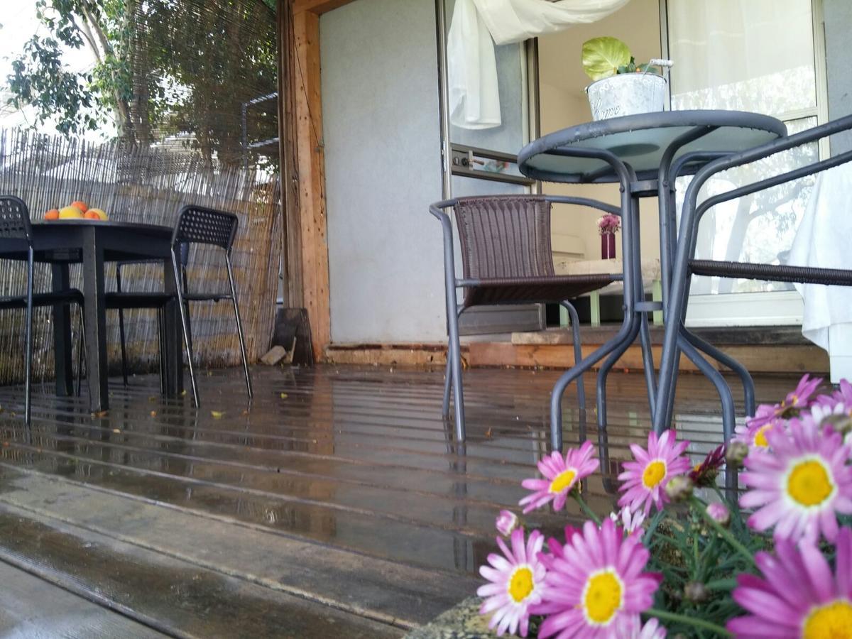 A Pastoral B & B Giv'at Ada Luaran gambar