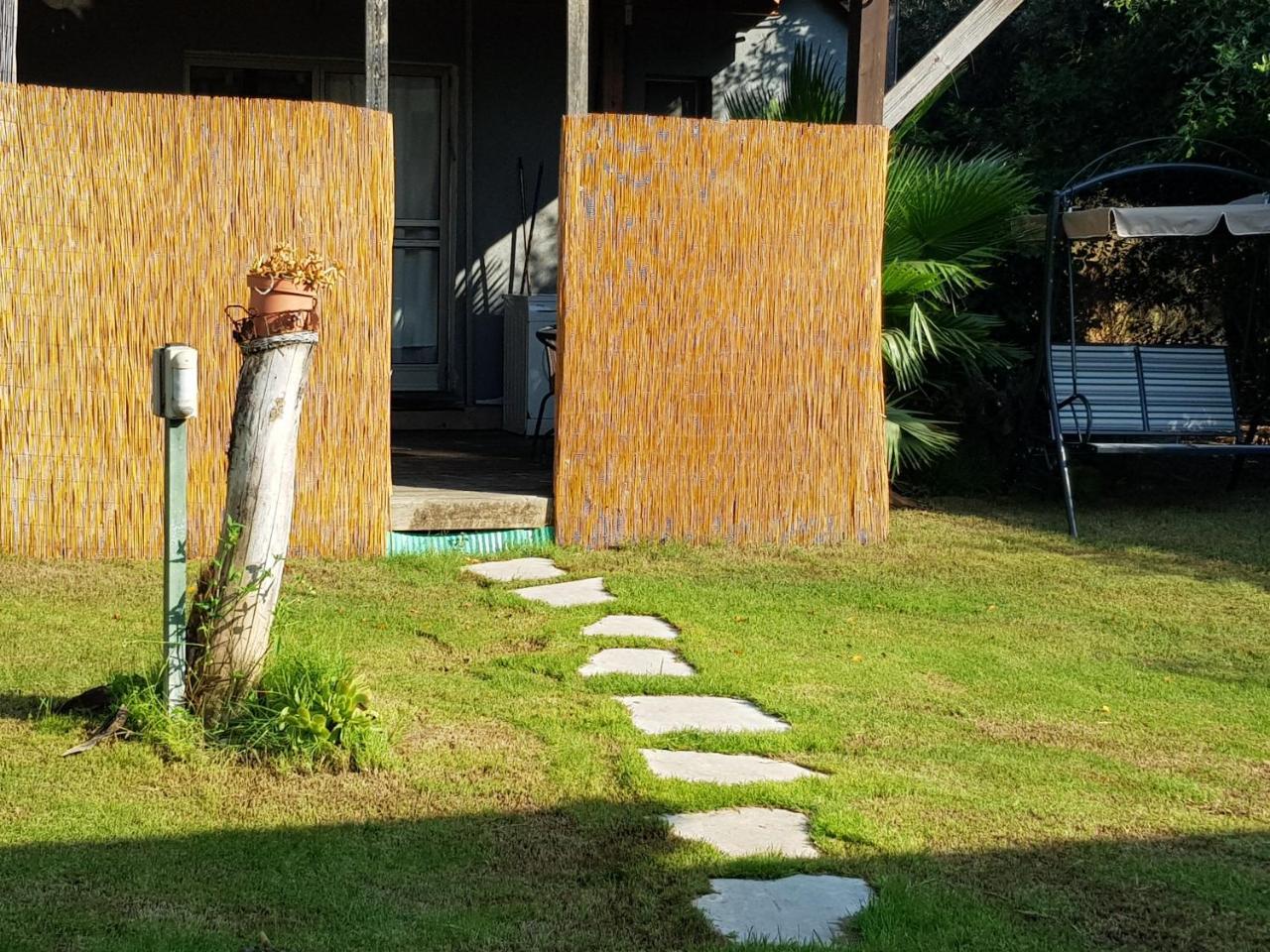 A Pastoral B & B Giv'at Ada Luaran gambar